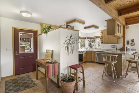 62860 Dickey Rd, Bend, OR 97701 photo 16