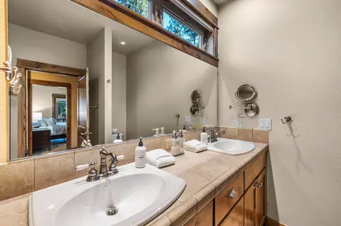 61395 Big Eddy Cir, Bend, OR 97702 photo 14