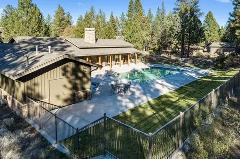 61395 Big Eddy Cir, Bend, OR 97702 photo 27
