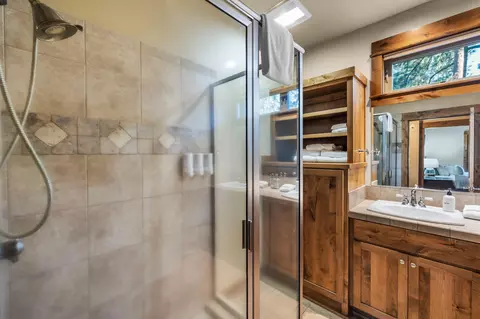 61395 Big Eddy Cir, Bend, OR 97702 photo 13