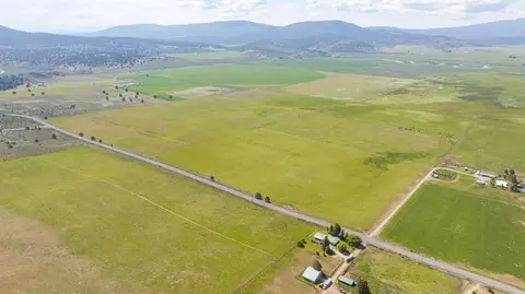 View/Area - 43273 Sycan Rd, Beatty, OR 97621 photo 10 of 12