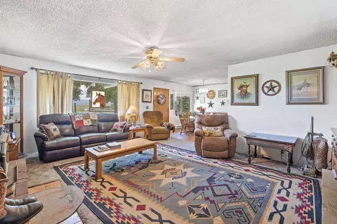 Living - 43273 Sycan Rd, Beatty, OR 97621 photo 3 of 4