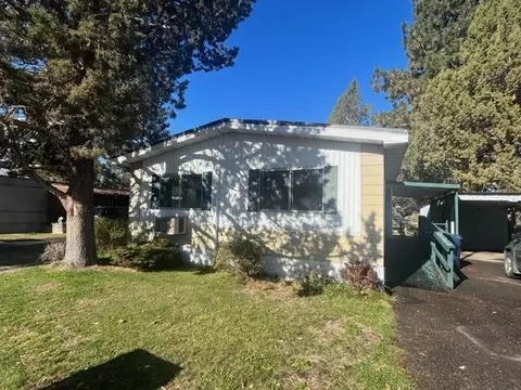 61445 SE 27th St #2, Bend, OR 97702