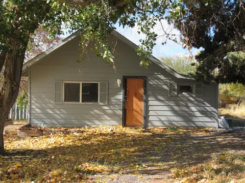 1934 Worden Ave, Klamath Falls, OR 97601