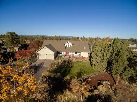 60835 Jennings Rd, Bend, OR 97702