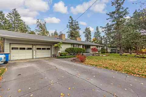 1238 NE 9th St, Bend, OR 97701