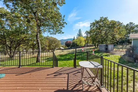 5705 Old Stage Rd, Central Point, OR 97502 photo 24