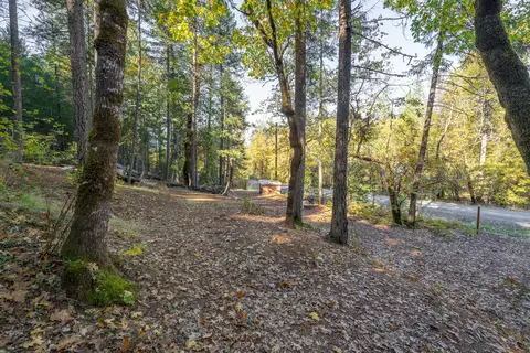 617 Glendon Rd, Kerby, OR 97531 photo 20