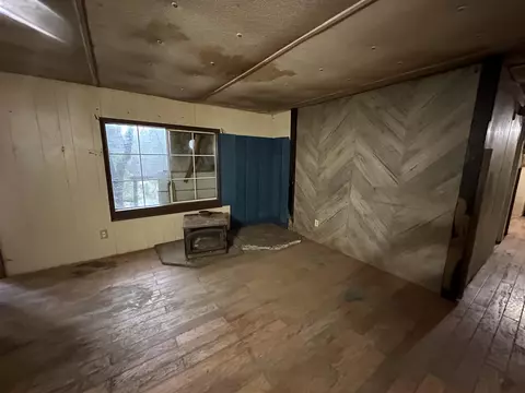 617 Glendon Rd, Kerby, OR 97531 photo 7