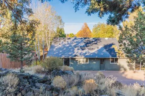 63222 Bedrock Ct, Bend, OR 97701 photo 10