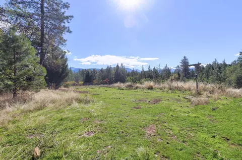 423 Pine Tree Dr, Williams, OR 97544 photo 16