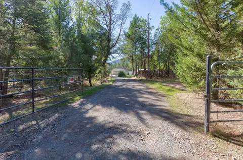 423 Pine Tree Dr, Williams, OR 97544 photo 27