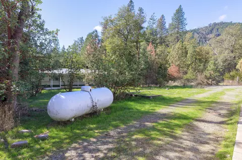 423 Pine Tree Dr, Williams, OR 97544 photo 24