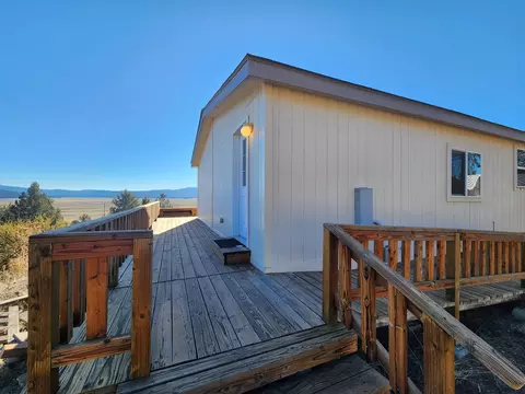 33687 Drews Rd, Sprague River, OR 97639 photo 2