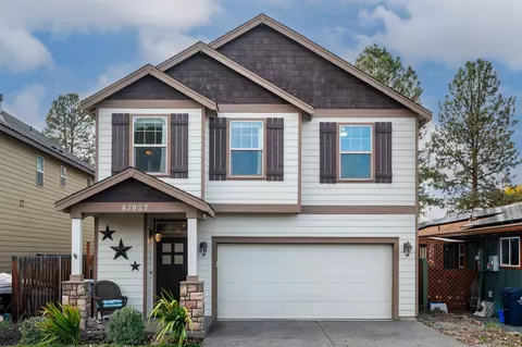 62037 Quail Run Pl, Bend, OR 97701 photo 2