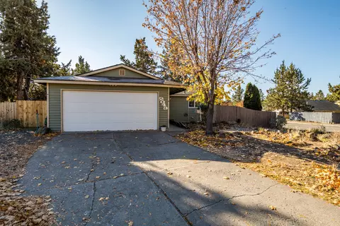 2043 NE Monterey Ave, Bend, OR 97701