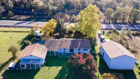 1060 Merlin Rd, Merlin, OR 97532