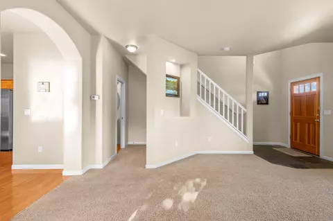 3035 NE Roxy Pl, Bend, OR 97701 photo 8