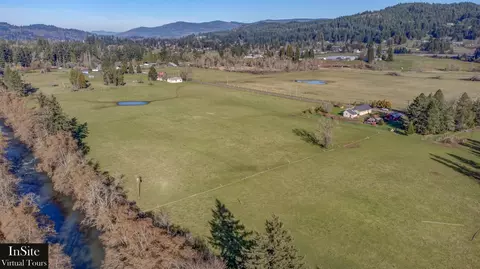 32121 Goddard Ln, Cottage Grove, OR 97424