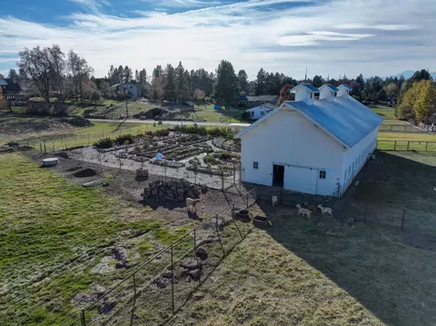 61925 Anker Ln, Bend, OR 97702 photo 43