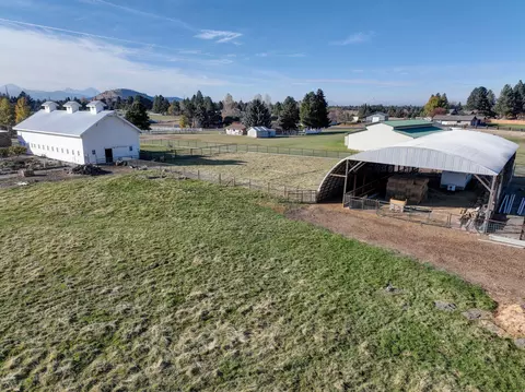 61925 Anker Ln, Bend, OR 97702 photo 40