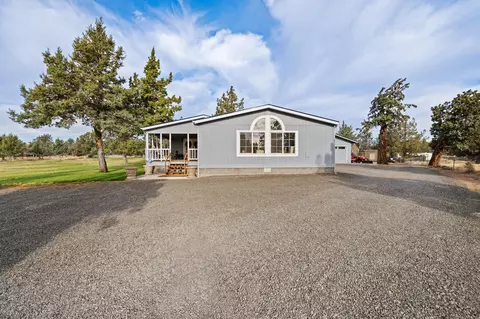 63680 Gentry Loop, Bend, OR 97701 photo 21