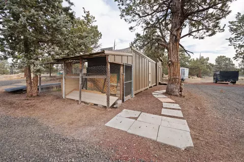 63680 Gentry Loop, Bend, OR 97701 photo 51