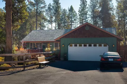 17221 Avocet Dr, Bend, OR 97707 photo 4