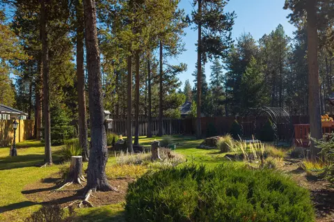 17221 Avocet Dr, Bend, OR 97707 photo 8