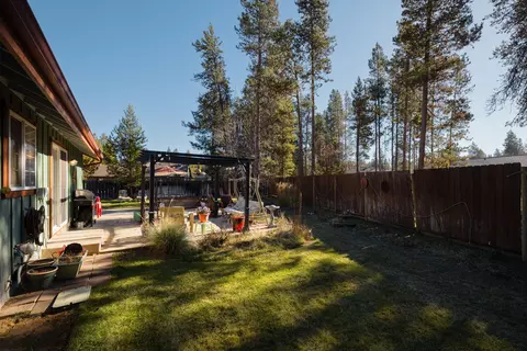 17221 Avocet Dr, Bend, OR 97707 photo 25