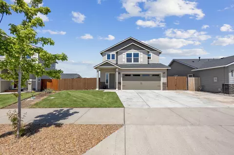 308 NE Clearview Ct, Madras, OR 97741