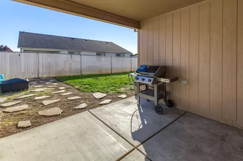 606 Karic Way, Eagle Point, OR 97524 photo 21