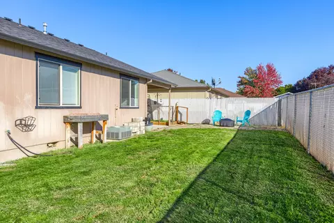 606 Karic Way, Eagle Point, OR 97524 photo 25