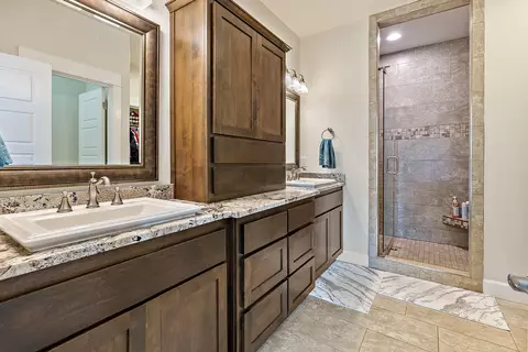 983 Pumpkin Ridge Dr, Eagle Point, OR 97524 photo 24