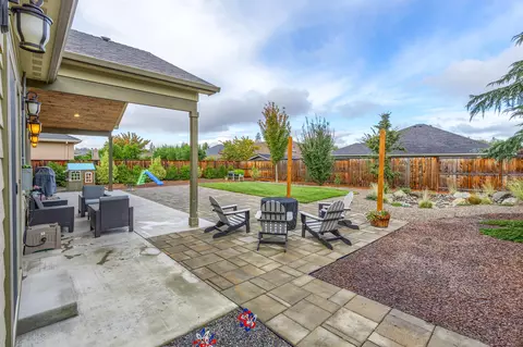 983 Pumpkin Ridge Dr, Eagle Point, OR 97524 photo 42