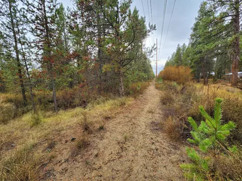 Hwy 97, La Pine, OR 97739 photo 14