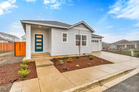 3142 Monaco Ct, Medford, OR 97504