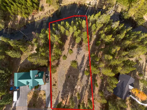 15026 Fall River Dr, Bend, OR 97707 photo 3