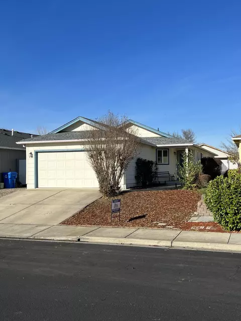 455 Montclair Way, Eagle Point, OR 97524