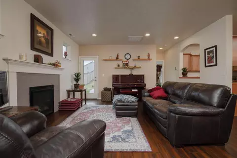 21273 Darnel Ave, Bend, OR 97702 photo 7