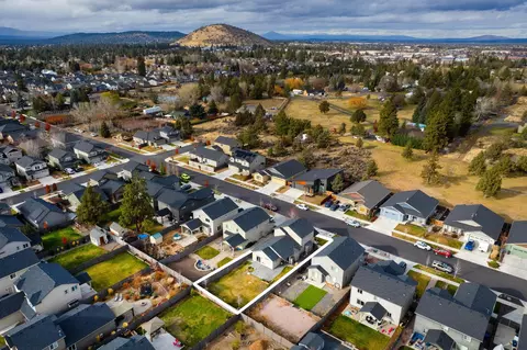 21273 Darnel Ave, Bend, OR 97702 photo 34