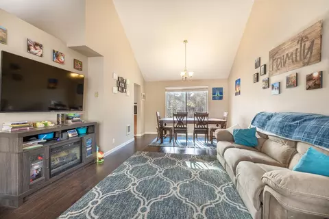 1971 NE Monroe Ln, Bend, OR 97701 photo 5