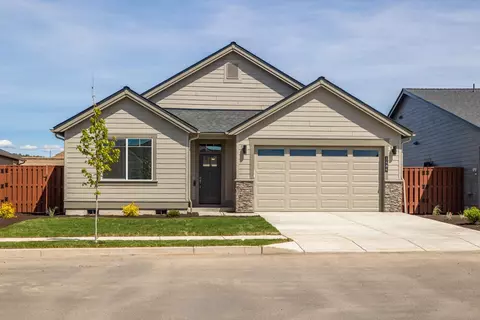 1484 NE Rosemont St, Prineville, OR 97754