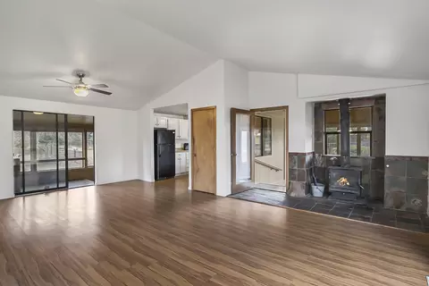 64850 Glacier View Dr, Bend, OR 97703 photo 8