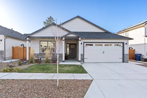 61355 SE Preston St, Bend, OR 97702