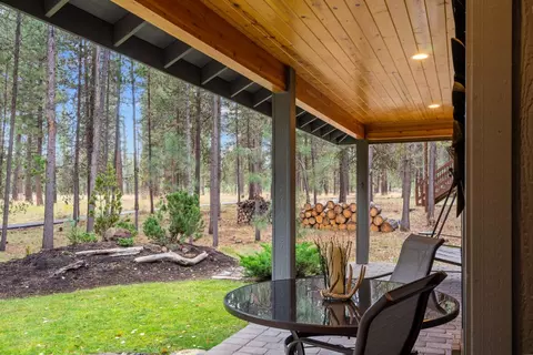 55591 Wagon Master Way, Bend, OR 97707 photo 32