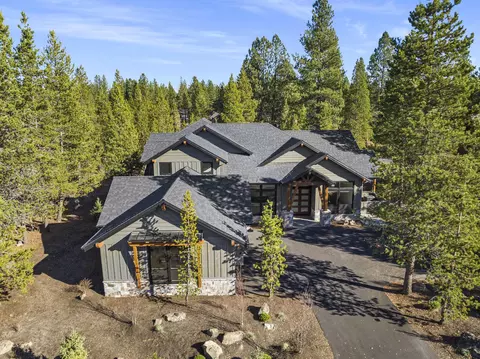 56500 Sunstone Loop #161, Bend, OR 97707 photo 2