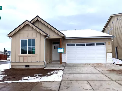 1225 NE Henry Dr, Prineville, OR 97754