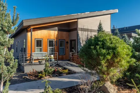 61364 Kobe St, Bend, OR 97702 photo 2