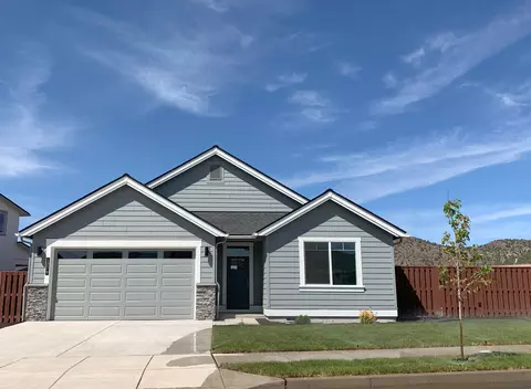 1279 NE Henry Dr, Prineville, OR 97754